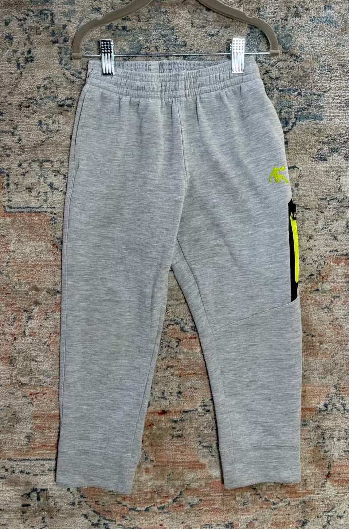 Gray Andi Boys, 4/5