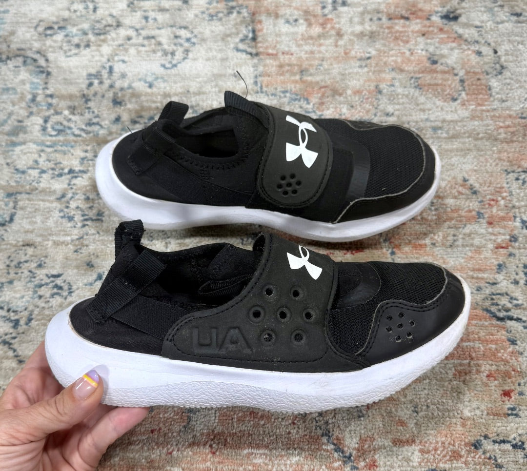Black Under Armor Shoes, 5Y