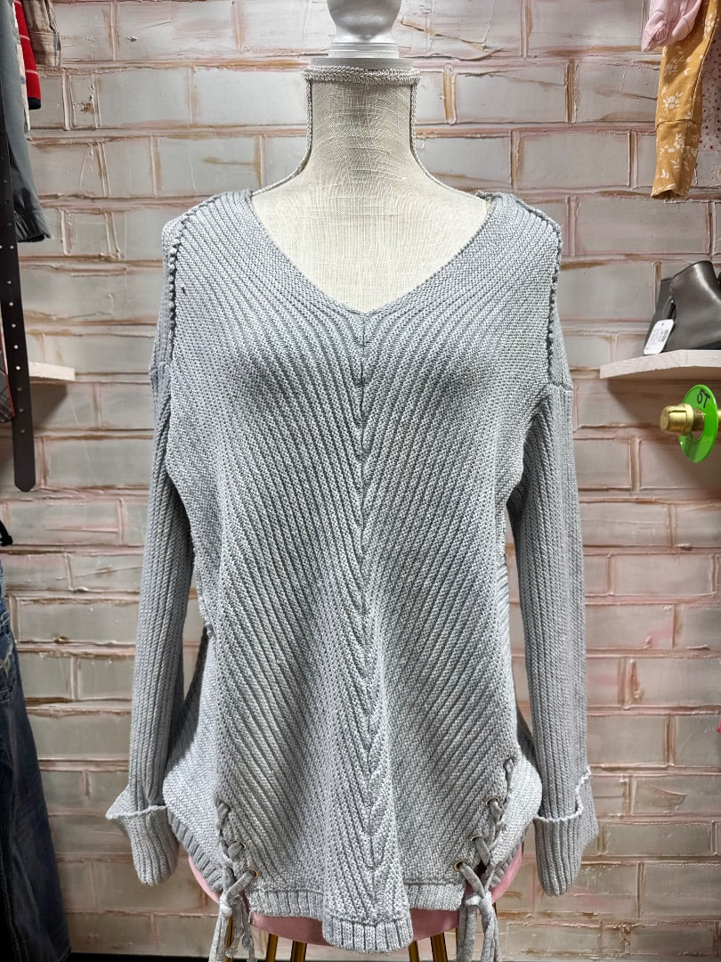 Gray Umgee Sweater, S