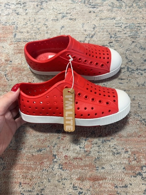 Red Native Shoes, 12c