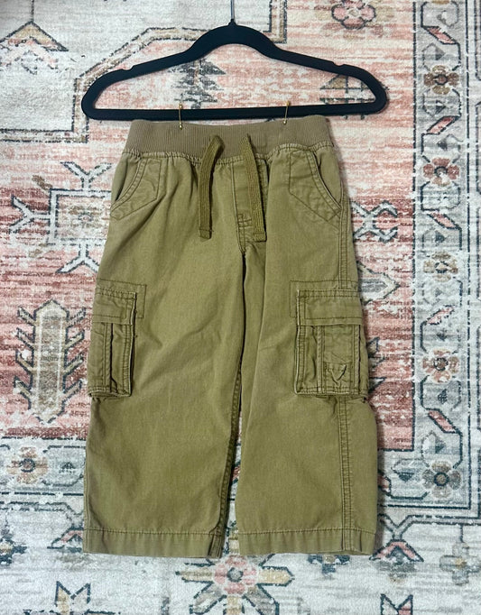 Oshkosh Khaki Sz 2