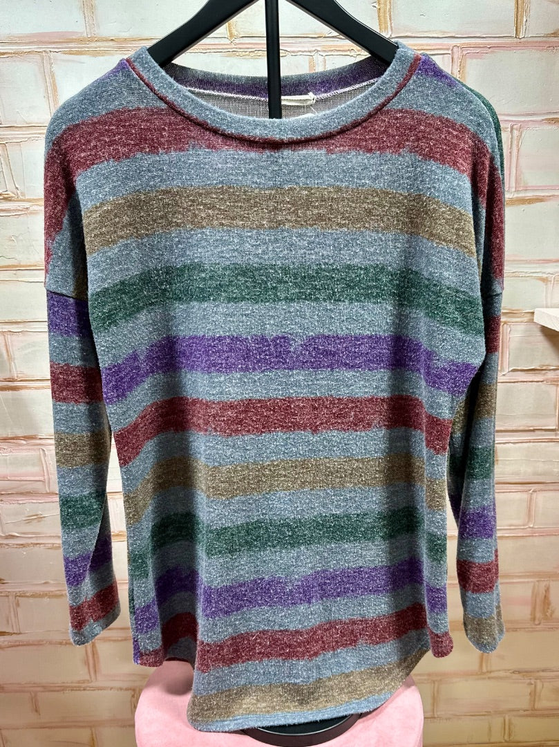Gray stripe Viamor Top, M