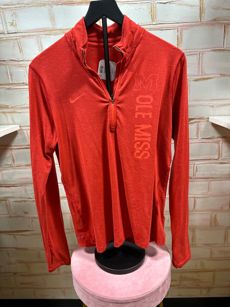 Red Nike pullover, L