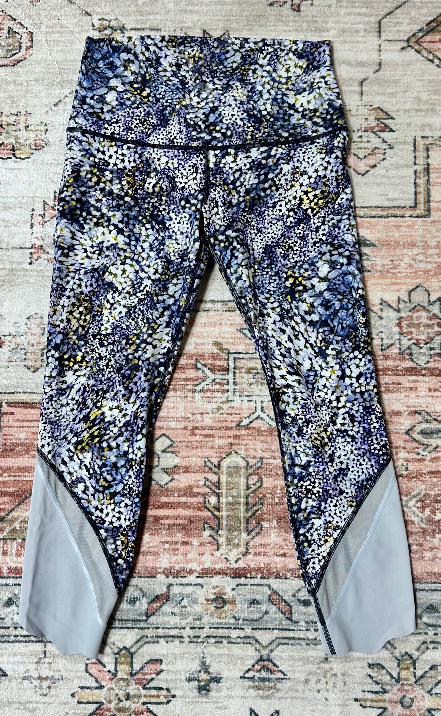 Lululemon Sz M