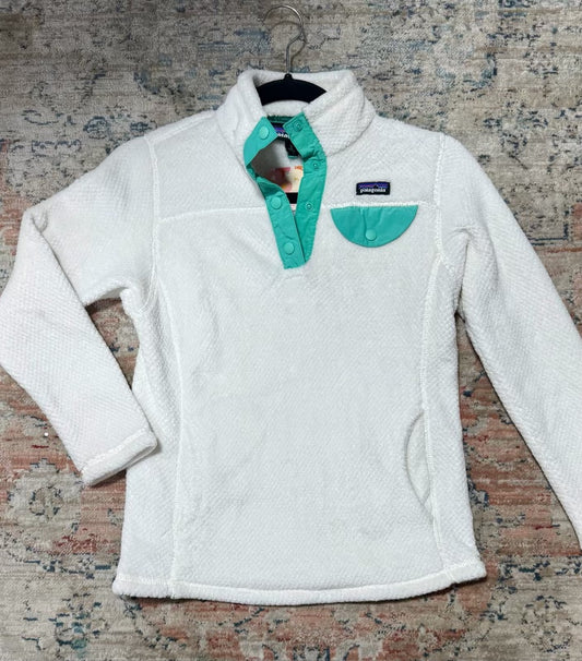 White patagonia girls, YM