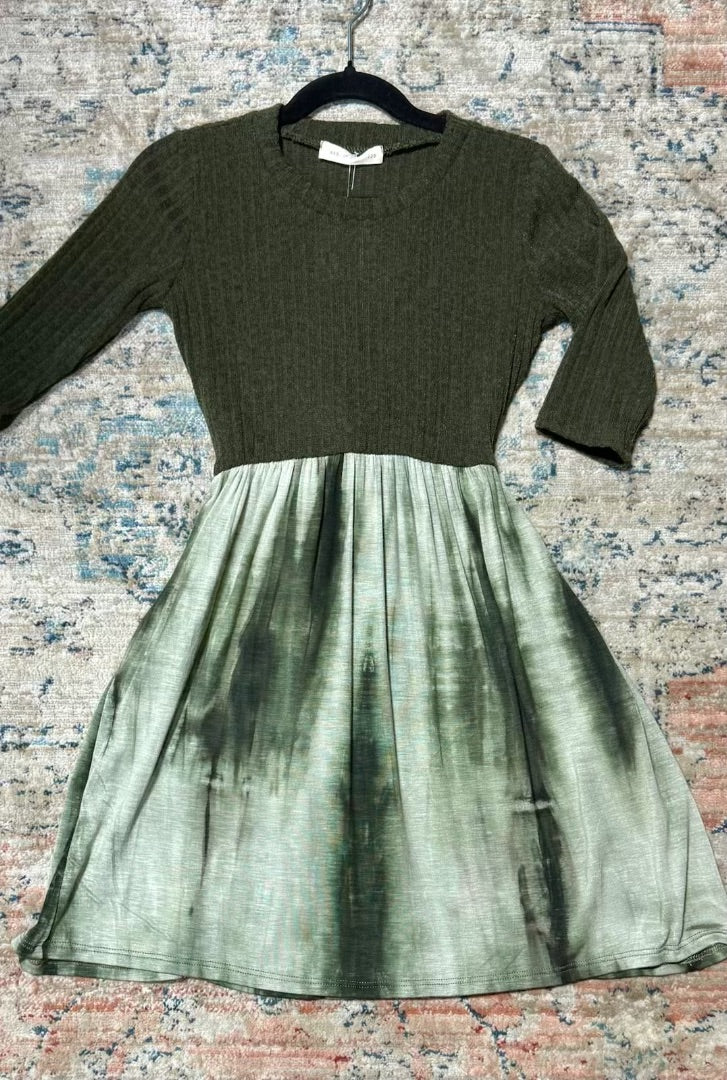 Green  girls, YM