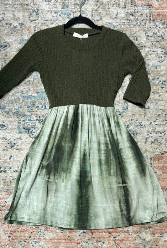 Green  girls, YM