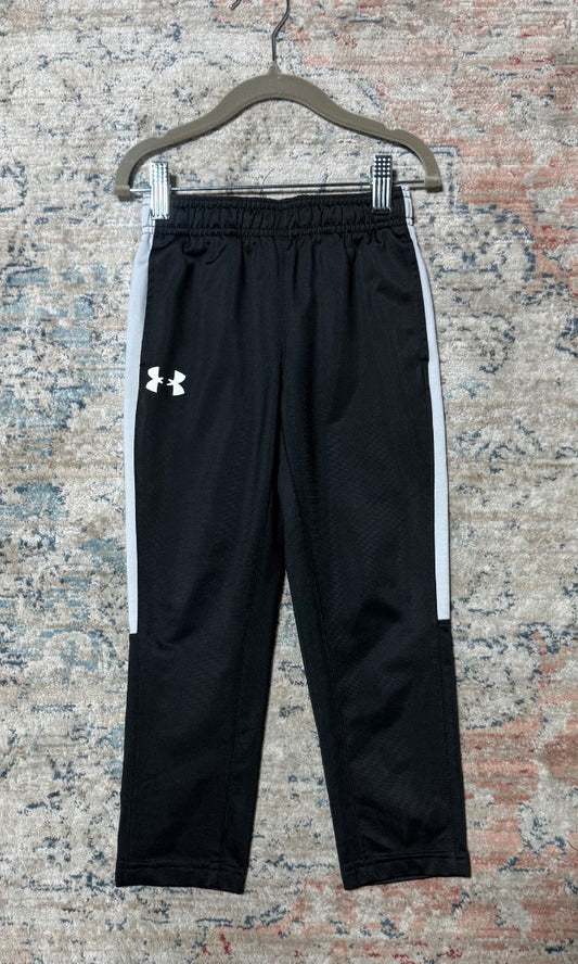 Black Under Armor Boys, 4