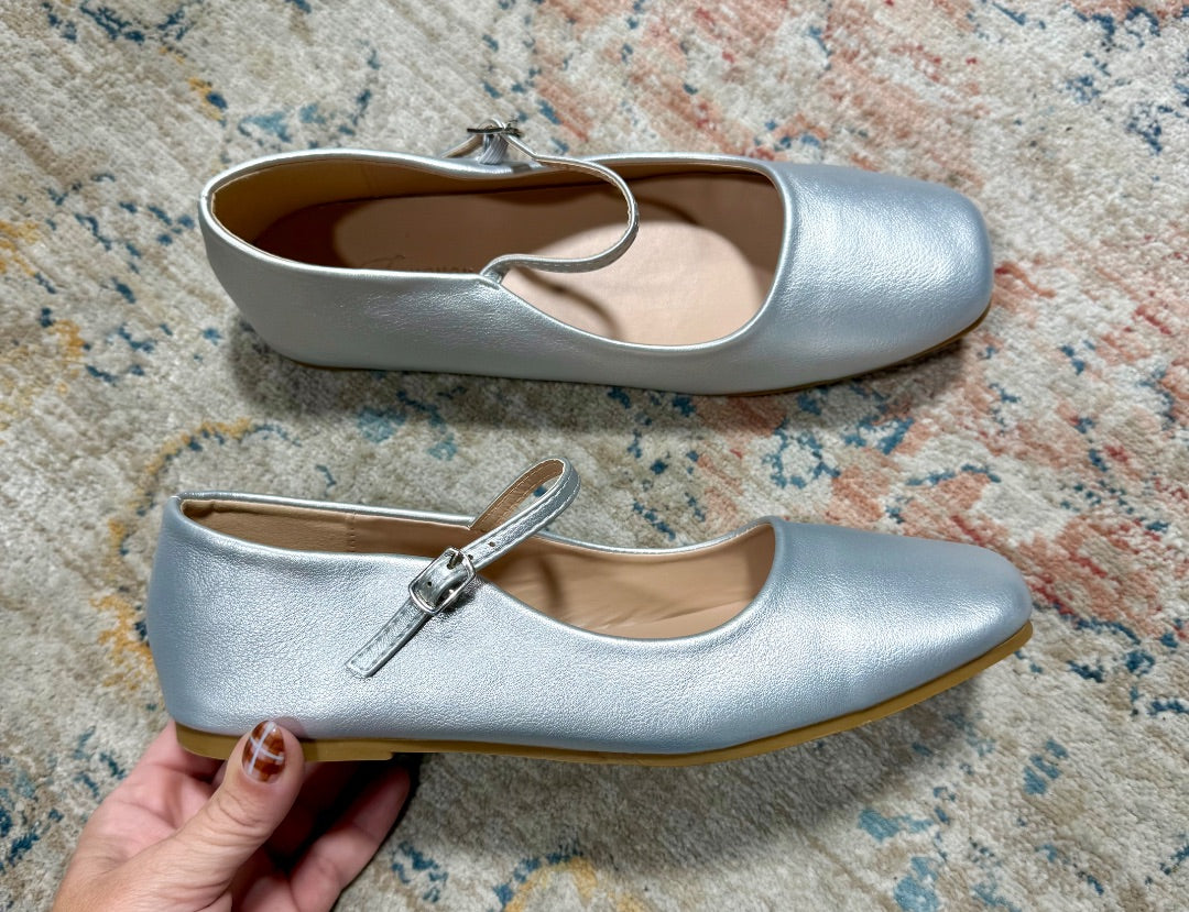 Silver Forever Shoes, 7.5