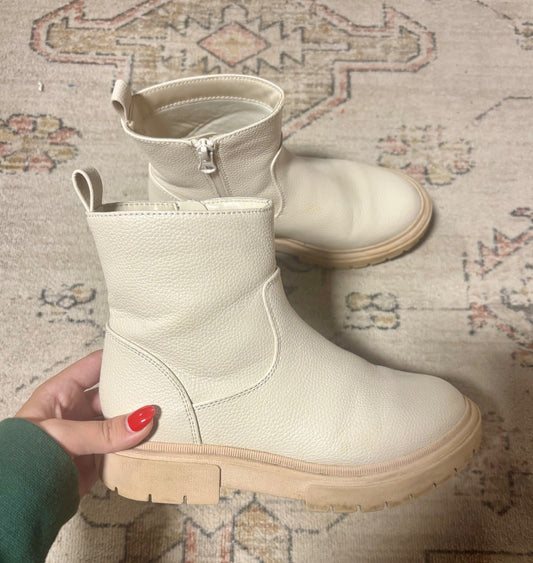 white  Shoes, 12y