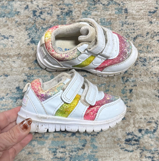 White Gerber Shoes, 4