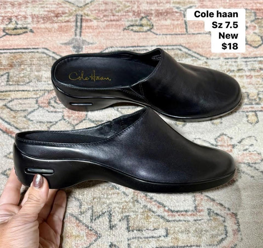 Black Cole Haan Shoes, 7.5