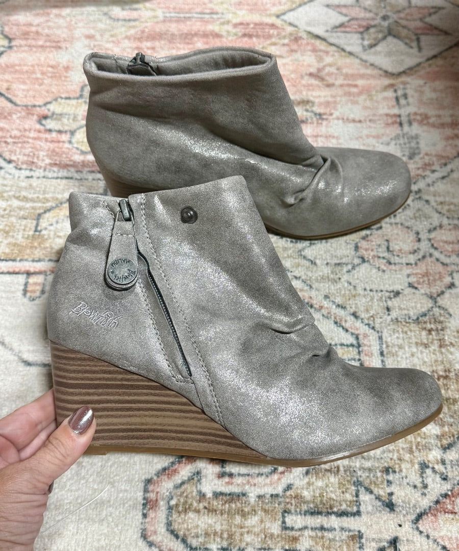 Silver Bliwf Shoes, 8.5