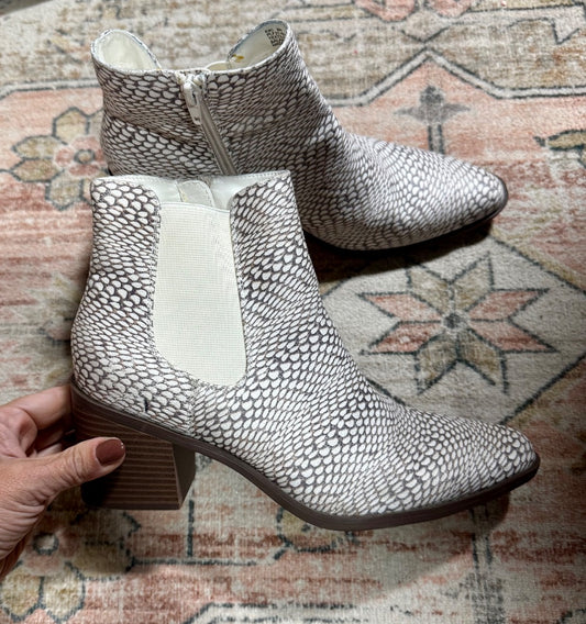 Multi The Limited Shoes, 8